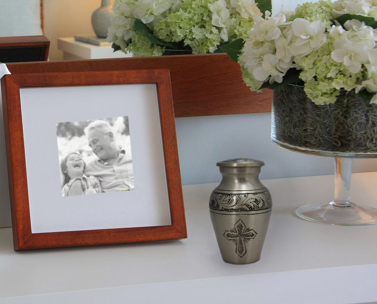 Commemorative Cremation Urns Love of Christ Silver Cremation Urn