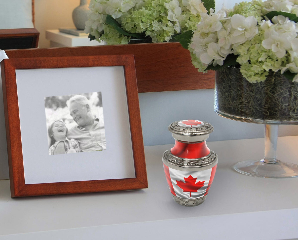 Commemorative Cremation Urns Home & Garden Canadian Flag Cremation Urn