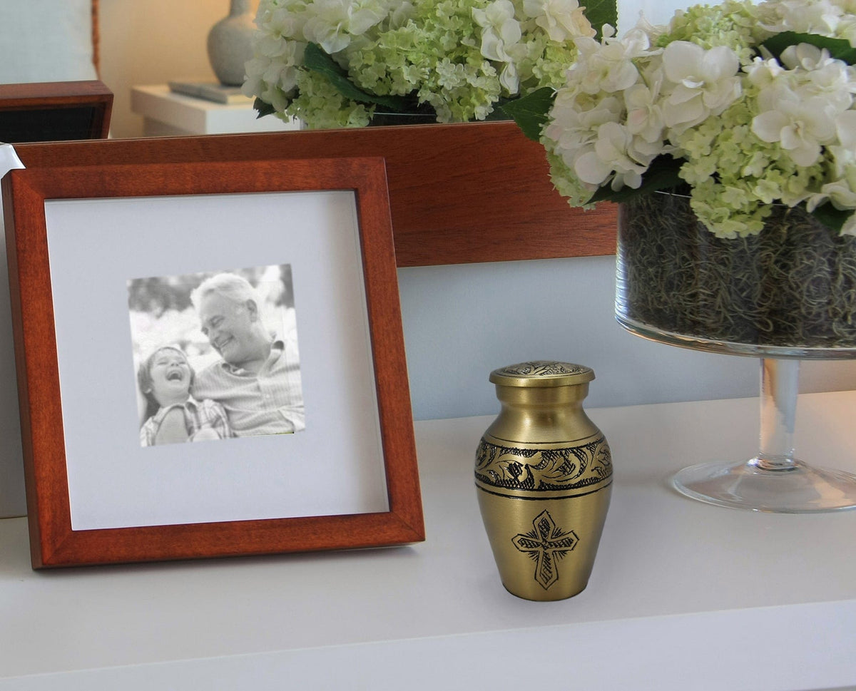 Commemorative Cremation Urns Home & Garden Love of Christ Gold Cremation Urn
